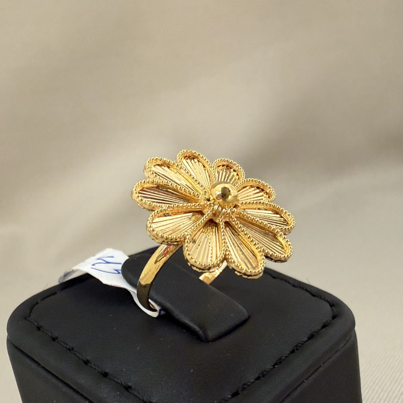 خاتم الوردة عيار 21