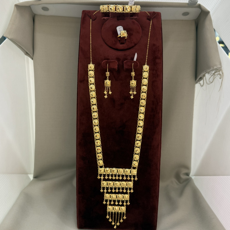 طقم حديث عيار 21