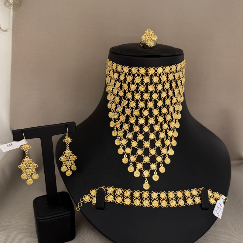 طقم مزنط الياسمينة عيار 21