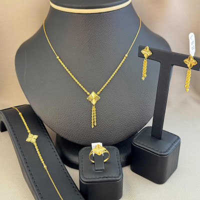 طقم روبيرتو كوين عيار21