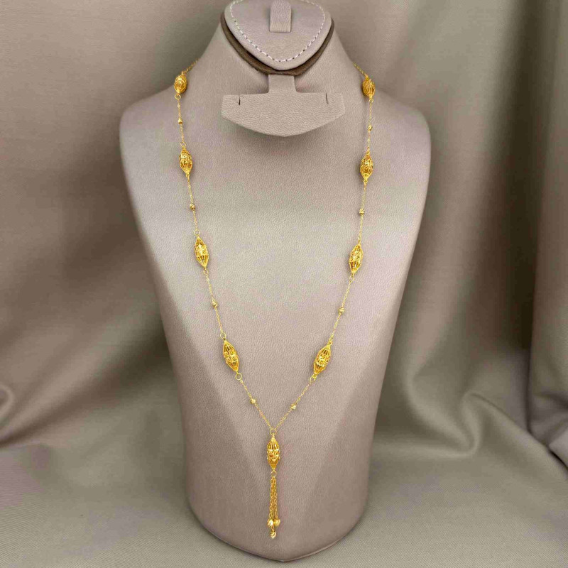 قلادة حب الهيل